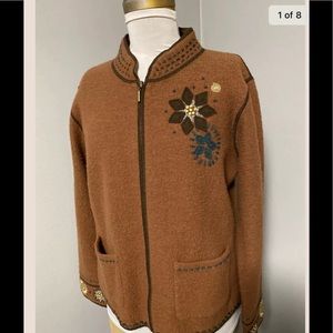 NTCO Nomadic Traders Brown Jacket with Stylish Accents and details. Size M.